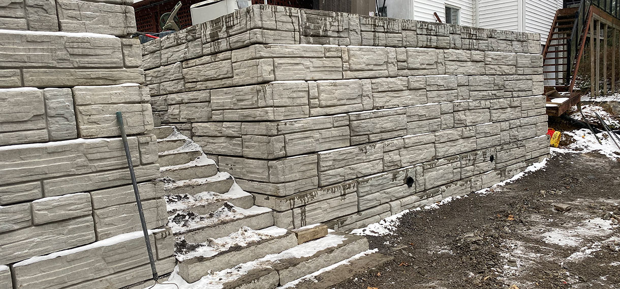 Retaining Wall & Steps